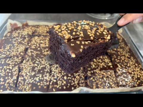 🍫Chocolate cake (BLITZKEEPER), a dream. Moist and easy chocolate sheet cake