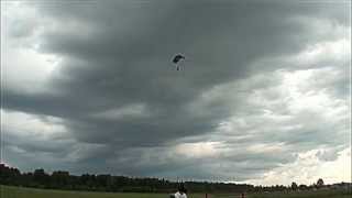 preview picture of video '... И полный рот облаков!  Аэродром Ватулино.'
