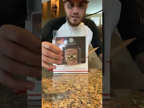 THE BASEMENTFX - RAGE - Silicone Mask unboxing video!