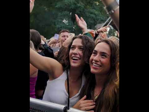 Broederliefde op SMÈRRIG Zomerweekender Festival, gruwelijk nat! 💦