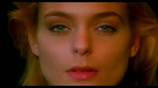 Download lagu JOY IN MOSCOW (aka JOY IN LOVE;  JOY À MOSCOU; JOY ET RASPOUTINE) 1992 - Mind Control Scenes mp3