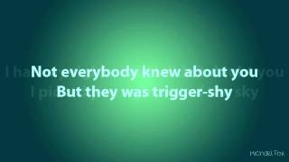 August Rigo - Off The Market [Lyrics on Screen] M&#39;Fox