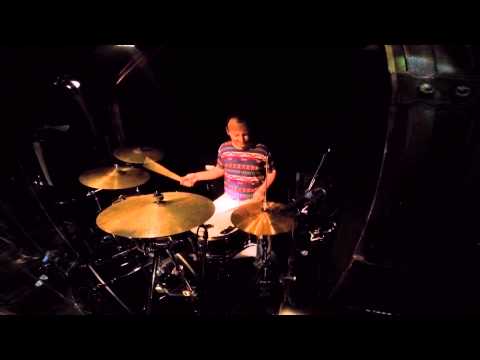 Behsat Boran Davul Solo - İrfan Özata (jolly Joker Konser)