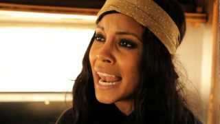 VDub Sessions // Allie Lauren plays "Think I'm Somethin' " (Episode 79)