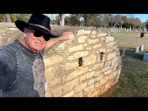 Live from Waco, Texas. Oakwood Cemetery. SNAKE CAMERA INSIDE NEXT! (119)