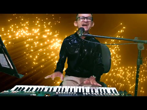 Gleyfy Brauly (Bryan Adams Cover) - Straight From The Heart - 2023 (Subtitles PT/ENG)