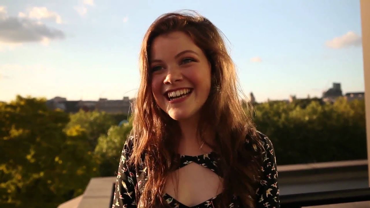 Georgie Henley 