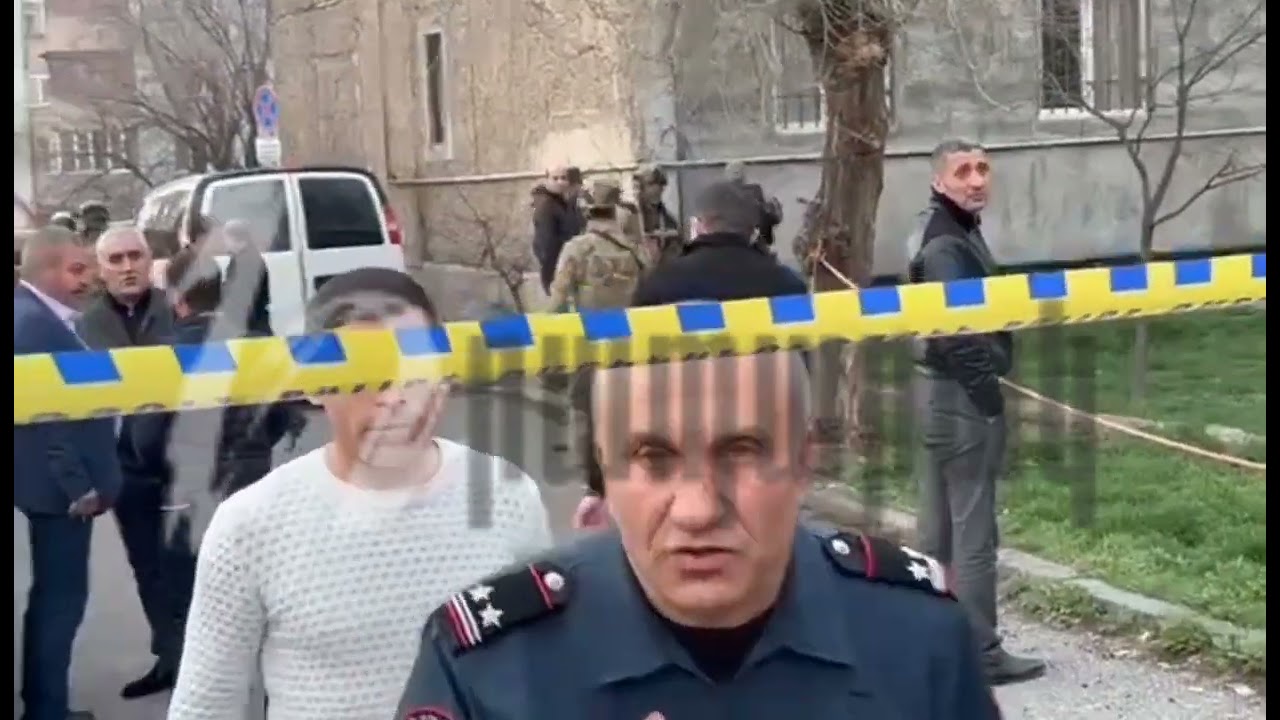 Ոստիկանները արգելում են տեսանկարահանել դեպքի վայրը