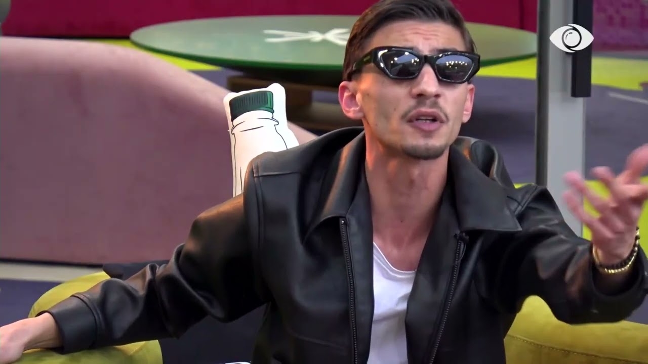 Më keni përdorur për grupin tuaj/ Juela diskuton me Juxhinin për pjesën e liderit