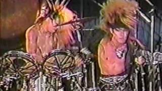 X JAPAN - Give Me The Pleasure ～ Stab Me In The Back (Kyoto Sports Valley 1988.09.04)