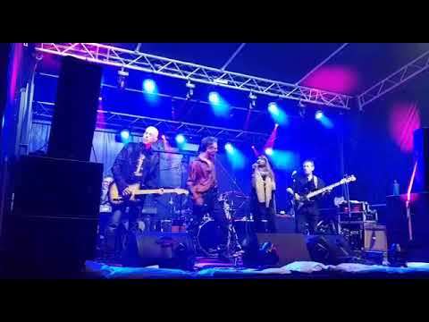 " I who have nothing " Johnny and Co