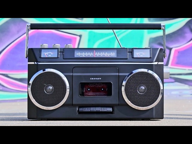 Crosley Blast boombox cassette player black overview
