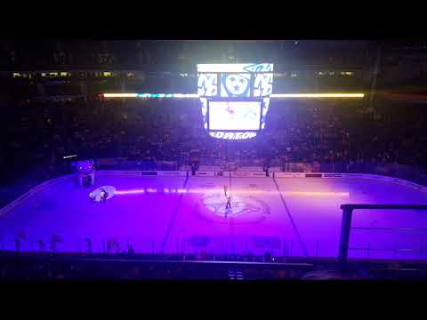 Nashville Predators: Gnash Arrives