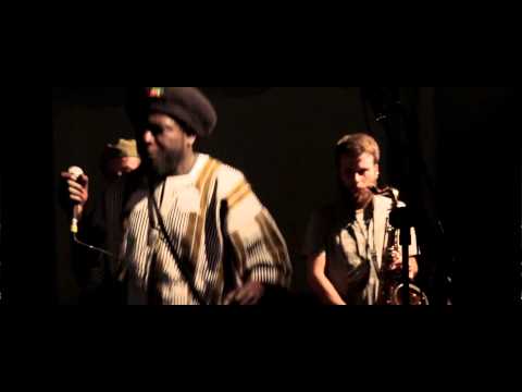 Earl Sixteen, Afrikan Simba with Roots Defender Band Live (Promo)