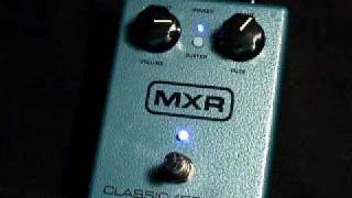 Video thumbnail for MXR M173 Classic 108 Fuzz Pedal by ProGuitarShopDemos