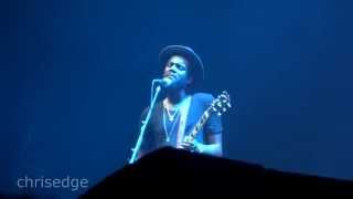 HD - Gary Clark Jr Live! - 3 O'Clock Blues (B.B. King Cover) w/HQ Audio - 2015-10-17 - Anaheim, CA