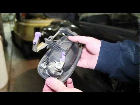 Remove, Replace Front Exterior Door Handle - 99 Durango