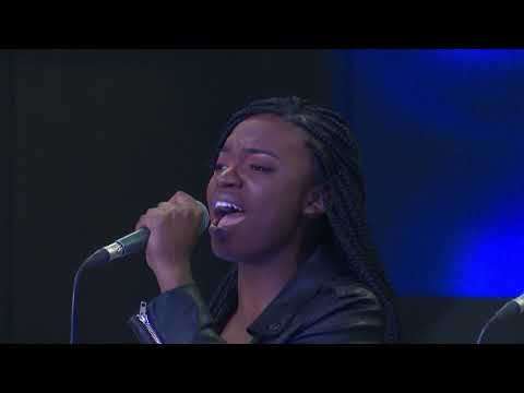 Oyela (Live) by Apostle Chitheka Louis ft. Esther Louis from the album Soaked In Worship