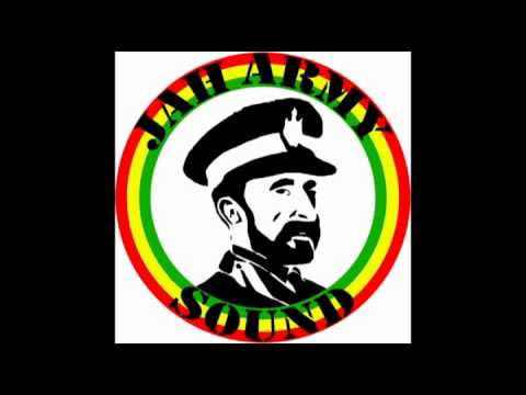 Mo'fire Witches 2013 - Jah Army Sound live show