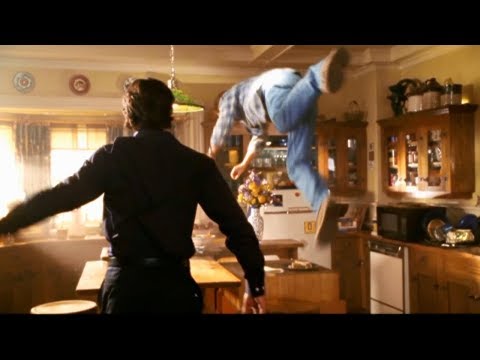 Clark Kent's Powers - Super Strength -- (Smallville - S4; E6-9)