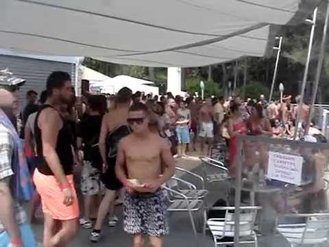 Vertigo Pool Party Act 2 Max