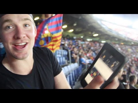 WATCHING FC BARCELONA vs REAL MADRID LIVE!! *INSANE* (Messi vs Ronaldo)