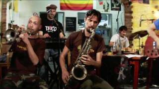 Talco - Mazel Tov Tour 2008 -La Carovana (live at 2 forni, Berlino)