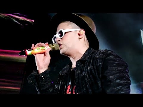 Bad Bunny - Chambea (Live on the Honda Stage at Latin Music Week)