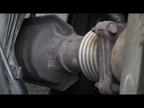 How to remove catalytic converter 2001 Dodge neon part 2