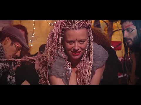 BIANCA CIOCCA  feat Maxi Roots - Lockdown - ( Official Video )