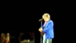 Rod Stewart Live Dirty Old Town flv from JSweit8573 on Motionbox