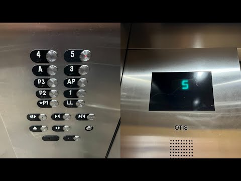 350 FPM Otis Traction Staff Elevators H-I at Prisma Health Richland - 6 Medical Park in Columbia, SC