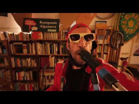 Kumpania Algazarra - This boots are made for walkin’  (Nancy Sinatra) 