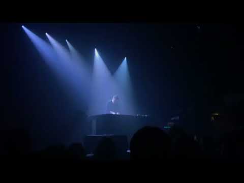 Daniel Deluxe : Complete Show Live In Paris