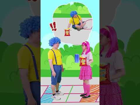 Don't Eat While Playing! Good Habits for Kids | Videos and cartoons for baby #shorts #education
