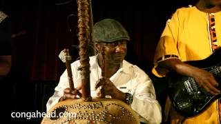 Sylvian Leroux with Abdoulaye Diabaté-Source performs Eva