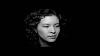 Mia Doi Todd - My room is white