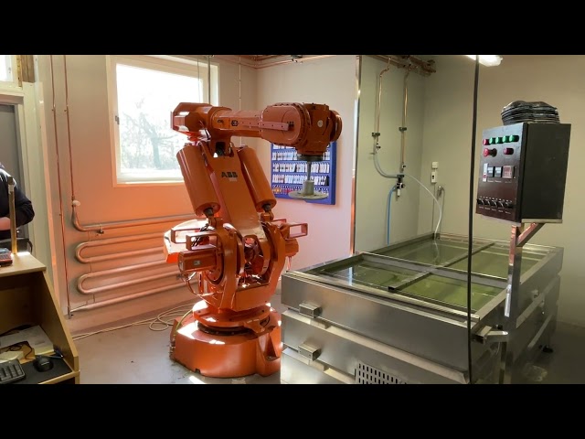 1017740 ABB Robot IRB6400 M98
