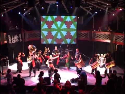 download lagu mp3 mp4 The Bollywood Brass Band, download lagu The Bollywood Brass Band gratis, unduh video klip The Bollywood Brass Band