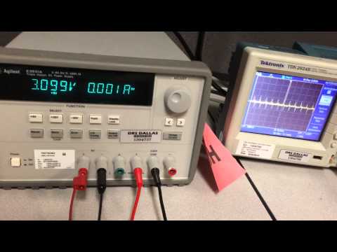 Voltage Controlled Oscillator (Schmitt Trigger + Integrator)