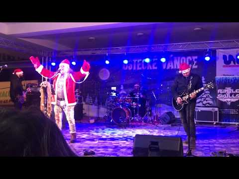 THE RUMBLE OF SKULLS - THE RUMBLE OF SKULLS - Boží hody (live 12/2019)