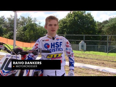 Wereldkampioen motorcross Raivo Dankers ook een prima vlogger: 'Yo iedereen ik ben Raivo!'