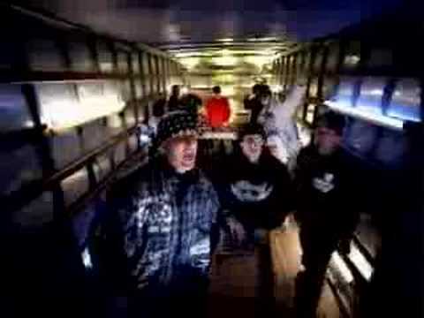 Kottonmouth Kings - "Everybody Move"
