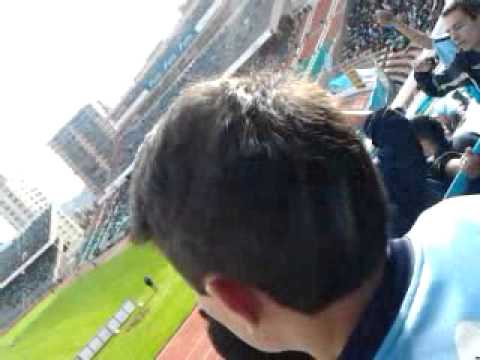 "Tigre Decime Que Se Siente" Barra: La Vieja Escuela &bull; Club: Bolívar