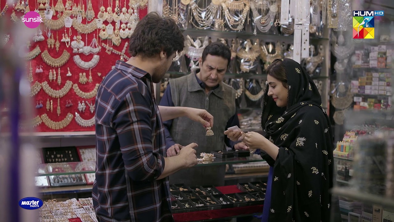 Tabish Ko Koi Bhi Zevar Pasand Nahi Aaya.! #aapkiizzat #ahsankhan #urwahocane #humtv #pakistanidrama