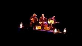 Revolver - Lo que me hace feliz - Santurce abril 2012