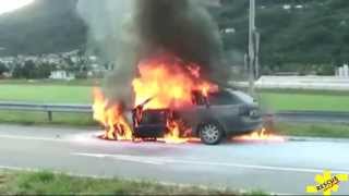 preview picture of video 'Auto in fiamme a Bellinzona'