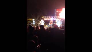 Lucy Hale in Pittsburgh singing Mistletoe LIVE