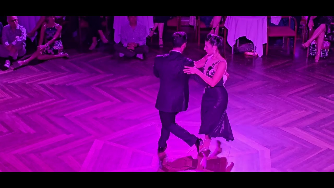 Christian Márquez y Virginia Gómez . XIII Festival Tango Liber. Juan D'Arienzo-Amor y Celos - 2/4