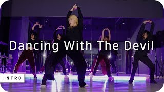 Dancing with the Devil - Niki | Bizarre Choreography | INTRO Dance Music Studio